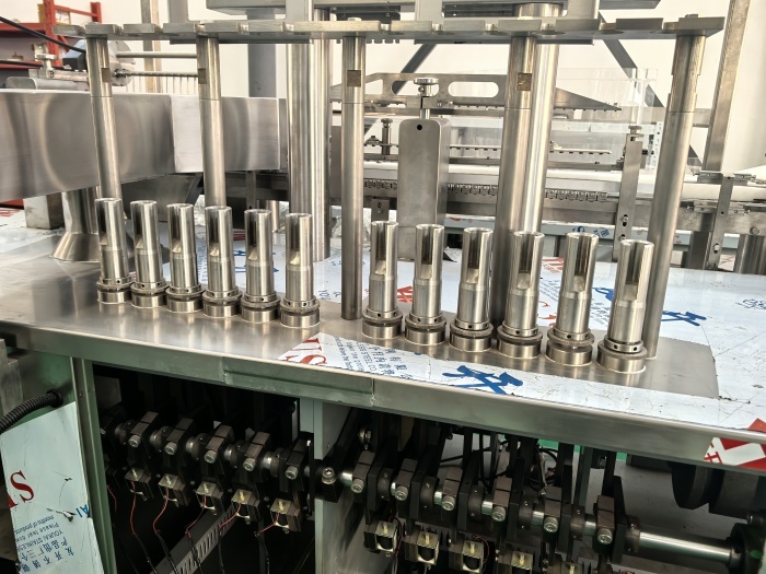 Latest company blogs about Reducing Overfilling Waste of Expensive Liquids：Achieving ±0.5ml Volumetric Precision on Linear Intermittent Equipment